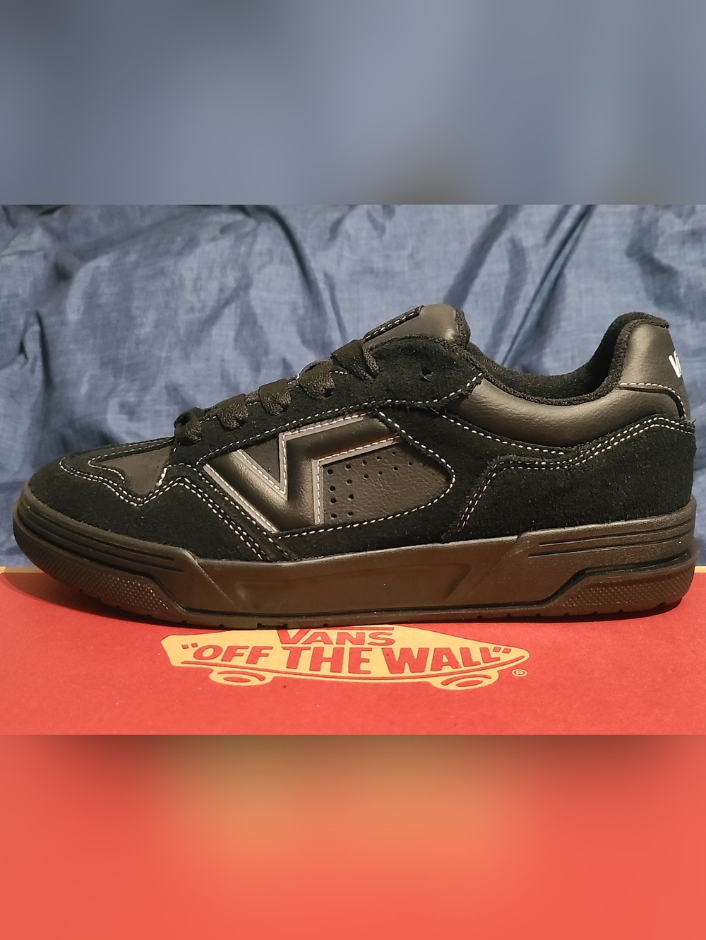 Vans Upland Low "Utility Black" New In Box! Mens 10.5/Womens 12 - Picture 5 of 13